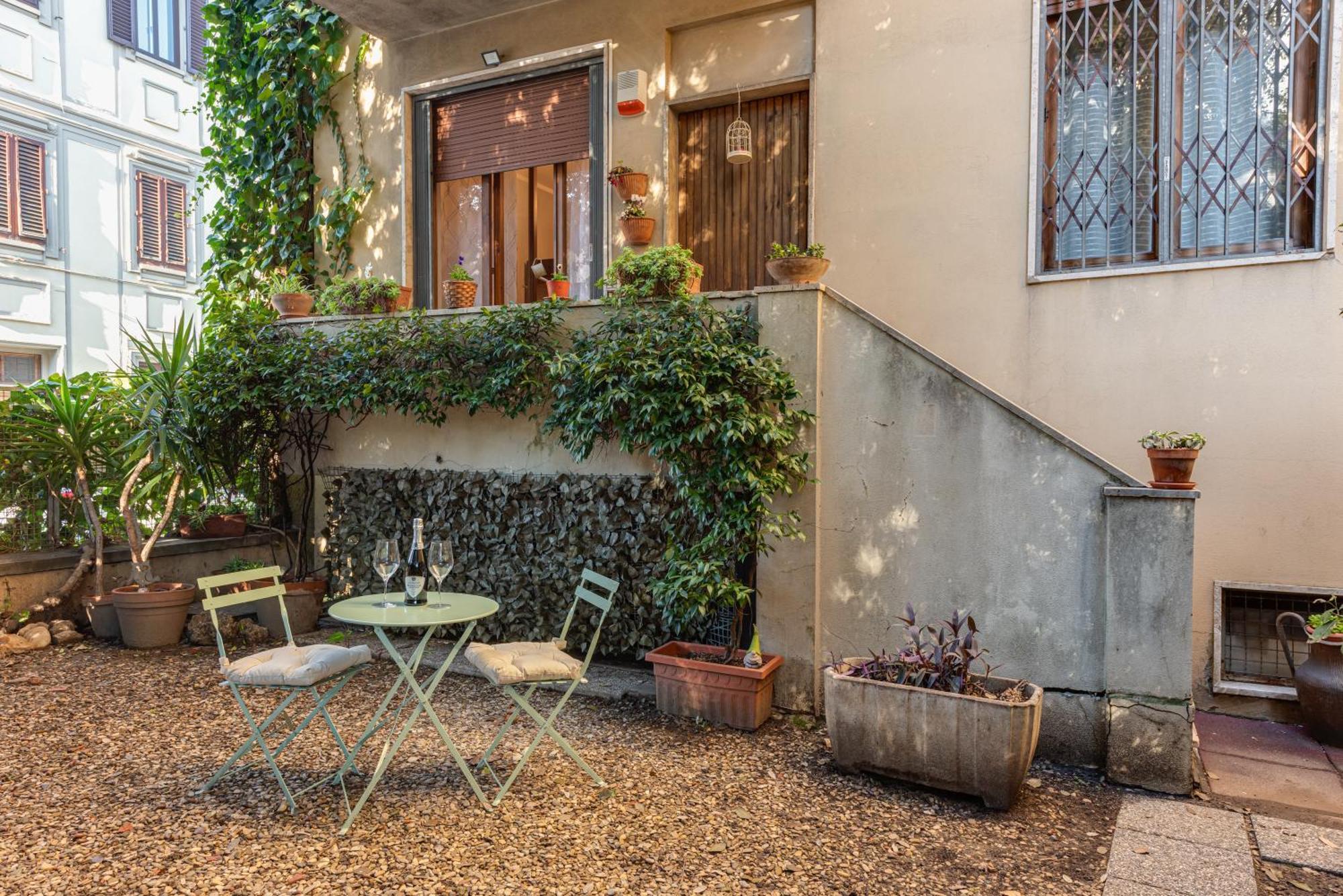 Relax In San Frediano Con Giardino Apartamento Florença Exterior foto
